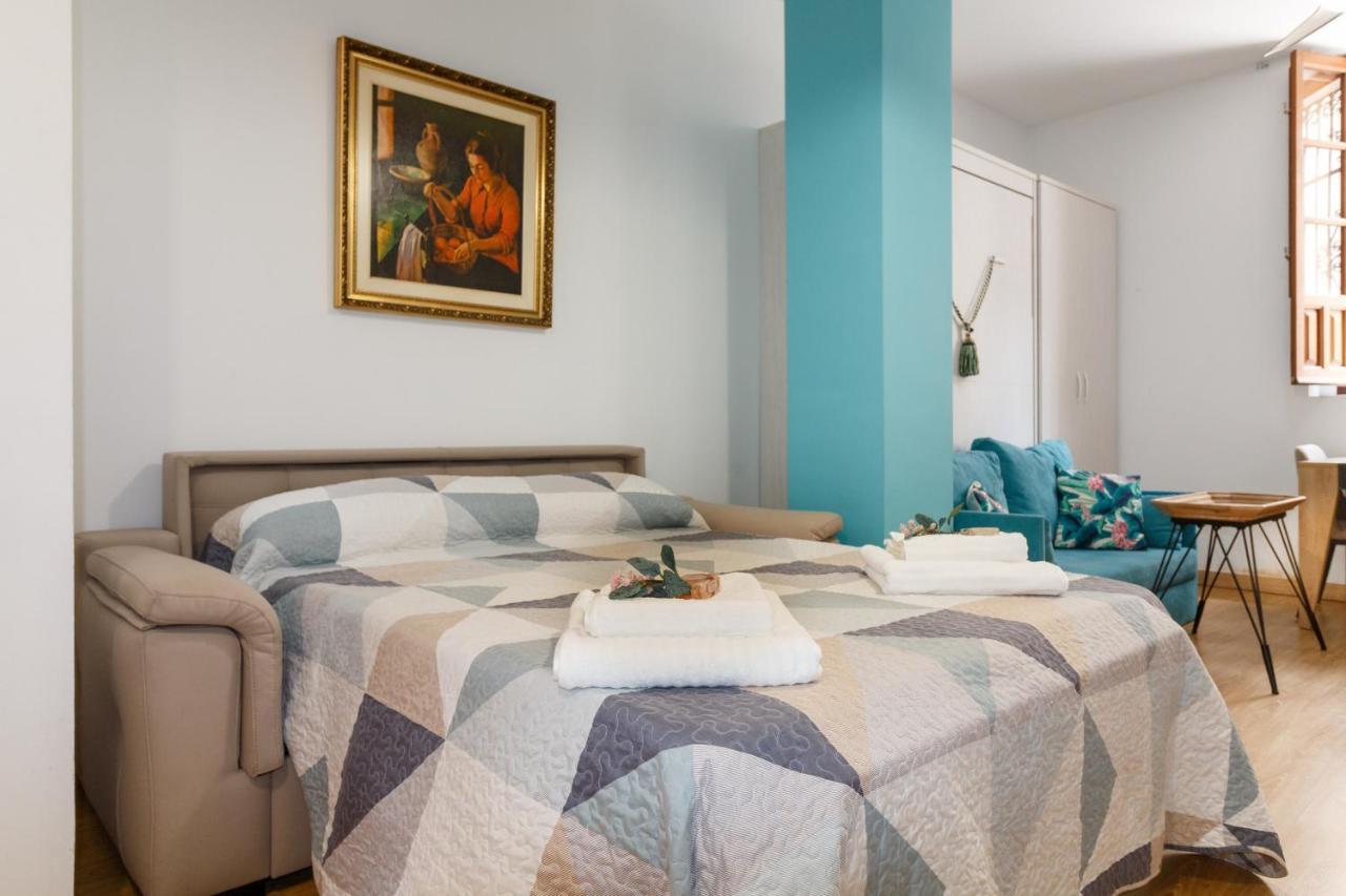 Apartamento Acogedor Y Equipado En El Centro De Sevilla Dış mekan fotoğraf